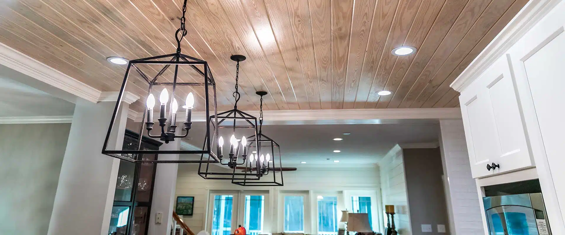 Reliable Electrician in Mound